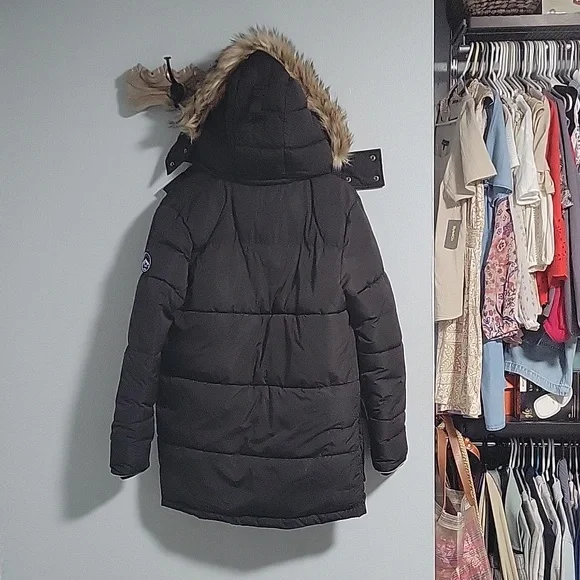Amazing Superdry Coat! Wore it once. So warm and cozy. Sz M in Blk. - Picture 3 of 4